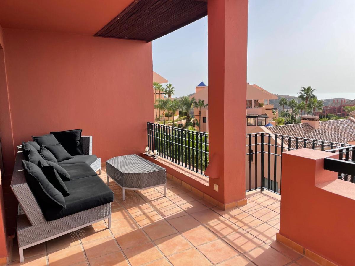 Calahonda Luxury Apartment With A Stunning Sea View Mijas Exterior foto